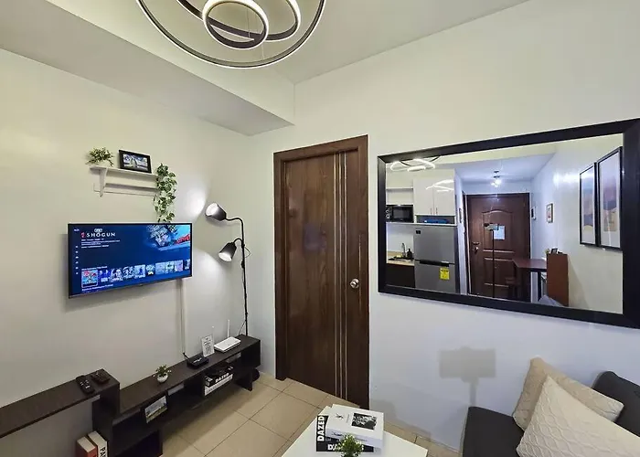 Citispace 1br Condotel At Ridgewood Towers Near Bgc Airport #rw02a *
